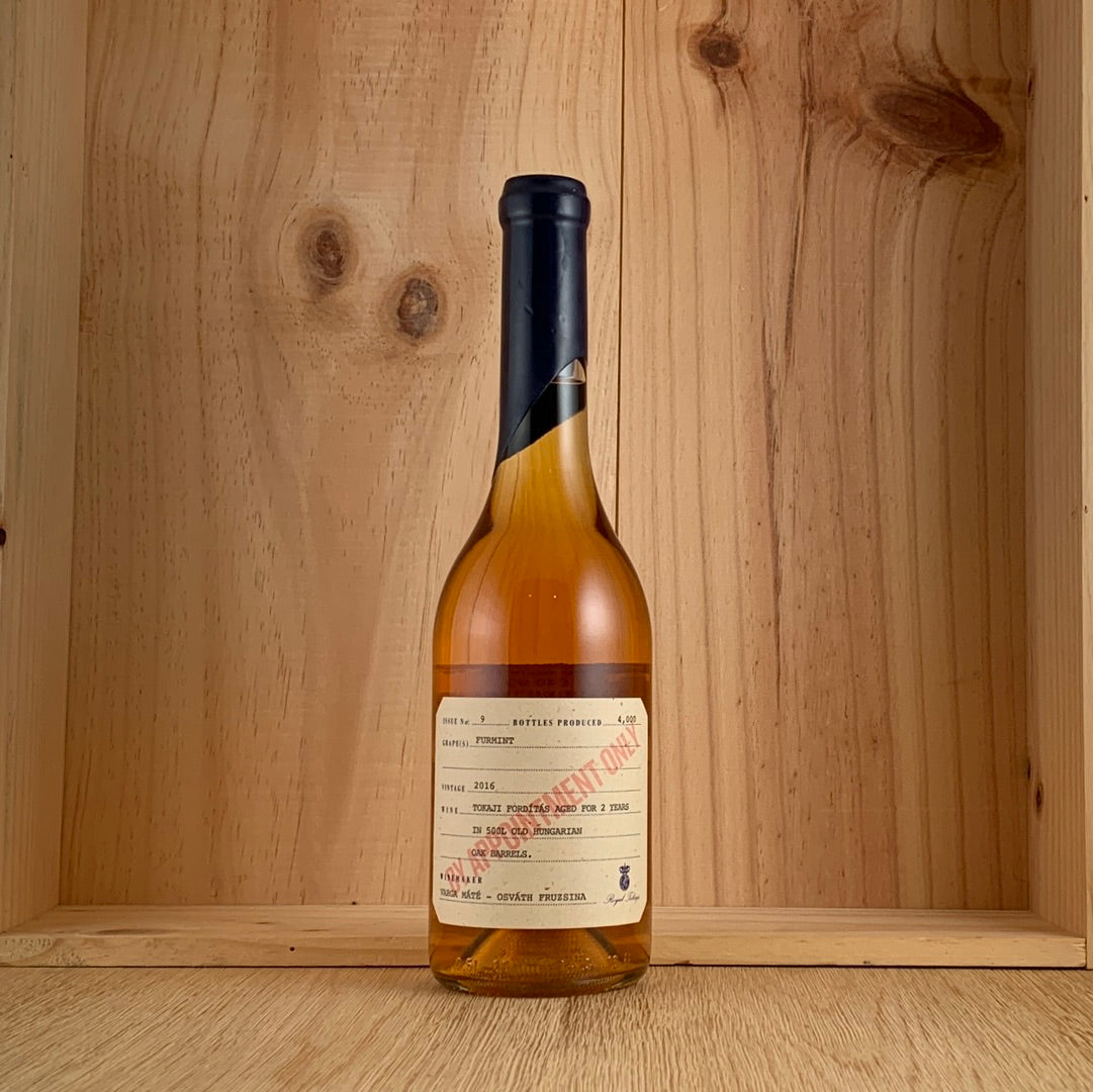 2016 Royal Tokaji, Issue no. 9 Tokaji Fordítás